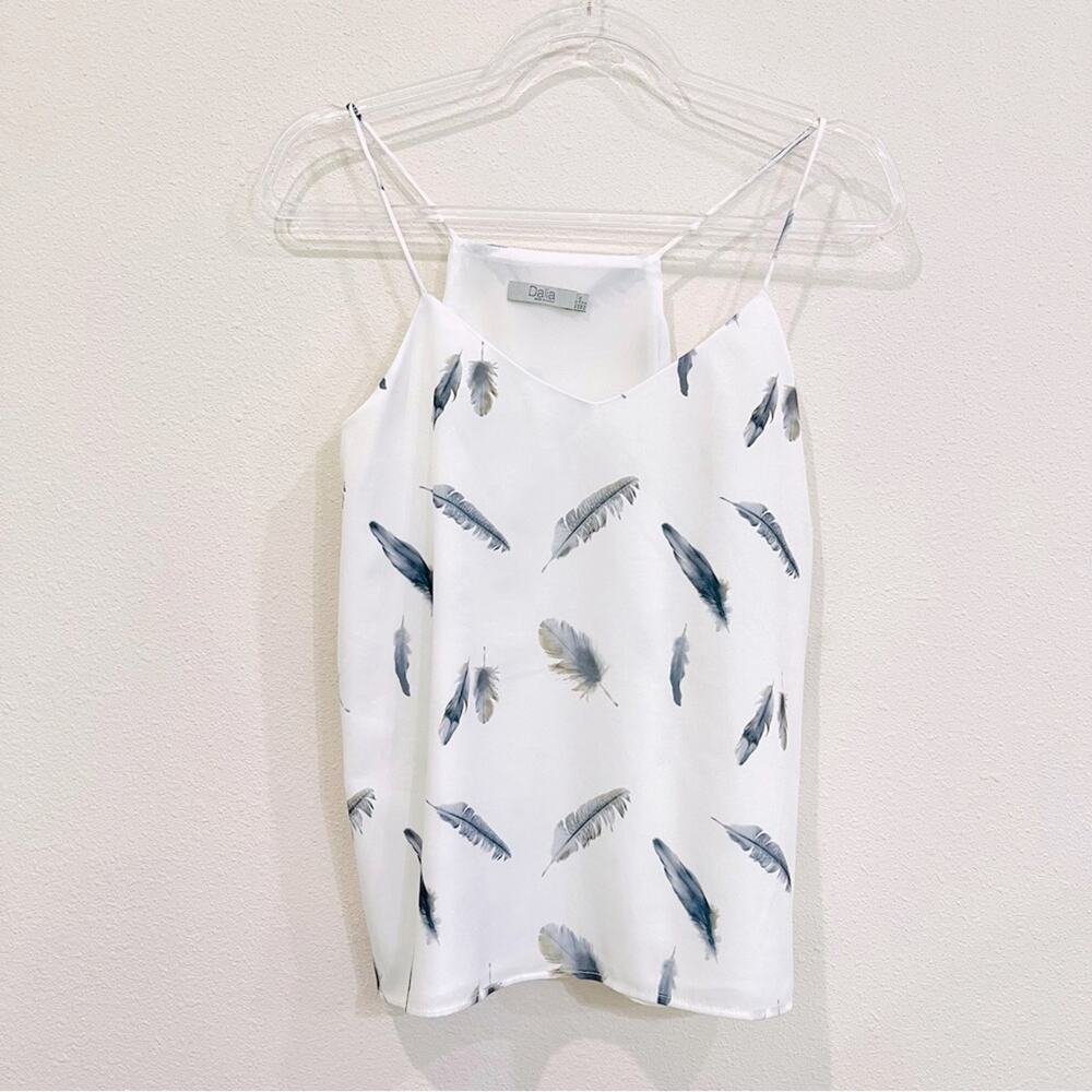 Dalia Spaghetti Strap White Camisole Tank Top w/ Gray Feather Print - Small